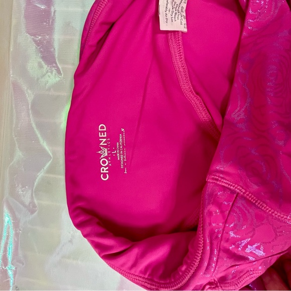 Crowned Athletics Set Aurora Pink XL bra L leggings +scrunchie Run Disney EUC 🩷👑 - Picture 15 of 16